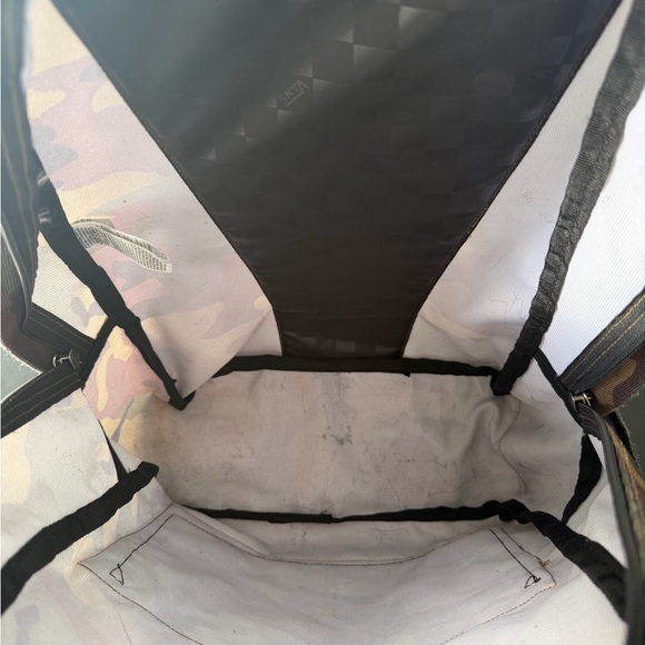 Vans Camo Backpack in Green and Brown - Picture 7 of 8